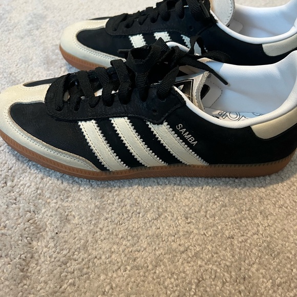 Adidas Black and Cream Classic Sneakers - Picture 2 of 4